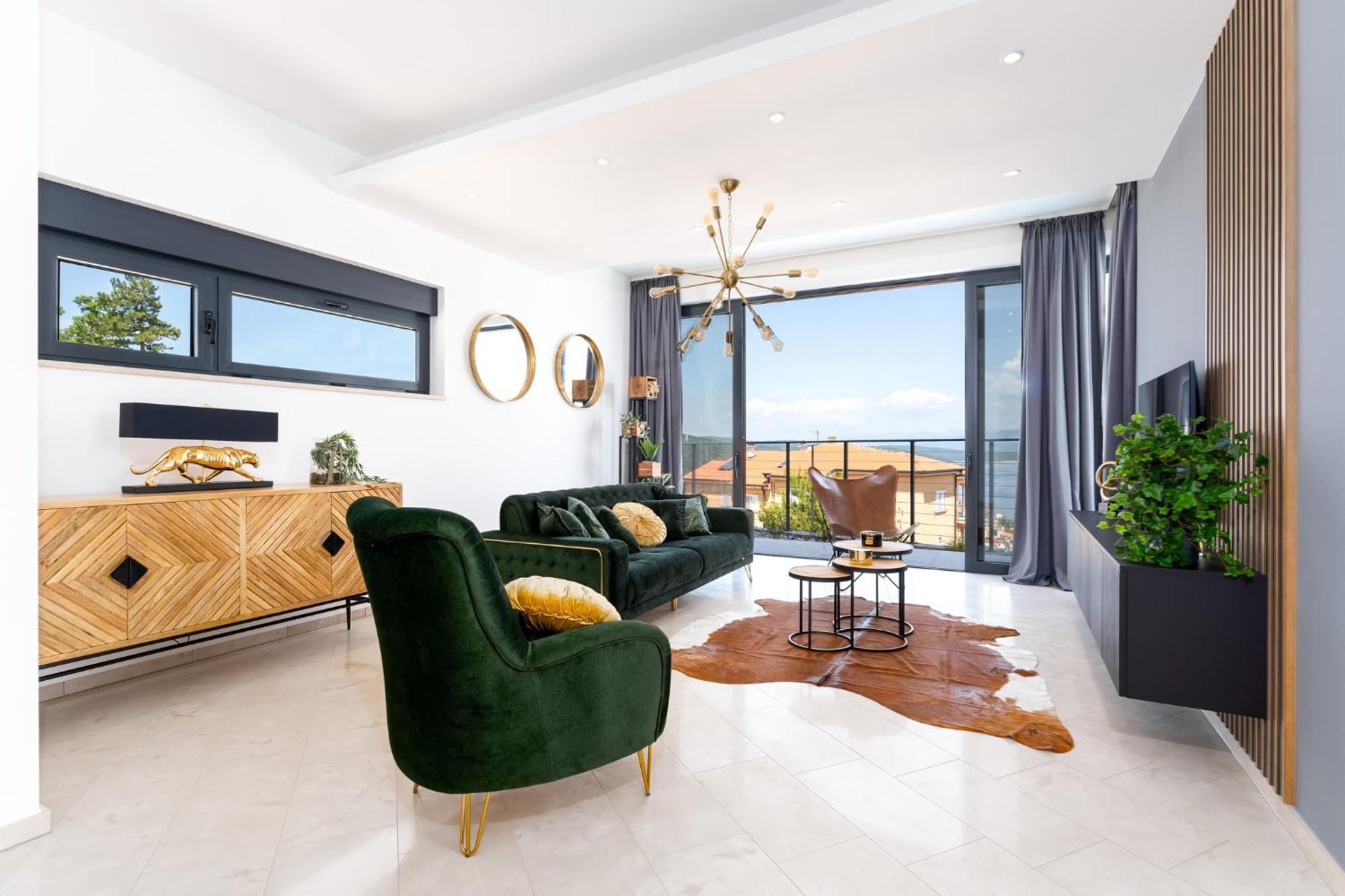 Villa Luxury Verbenico Hills: Seaside Retreat With Pool And Wine Vrbnik